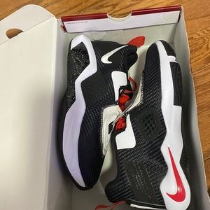 LEBRON SOLDIER XIV (GS)